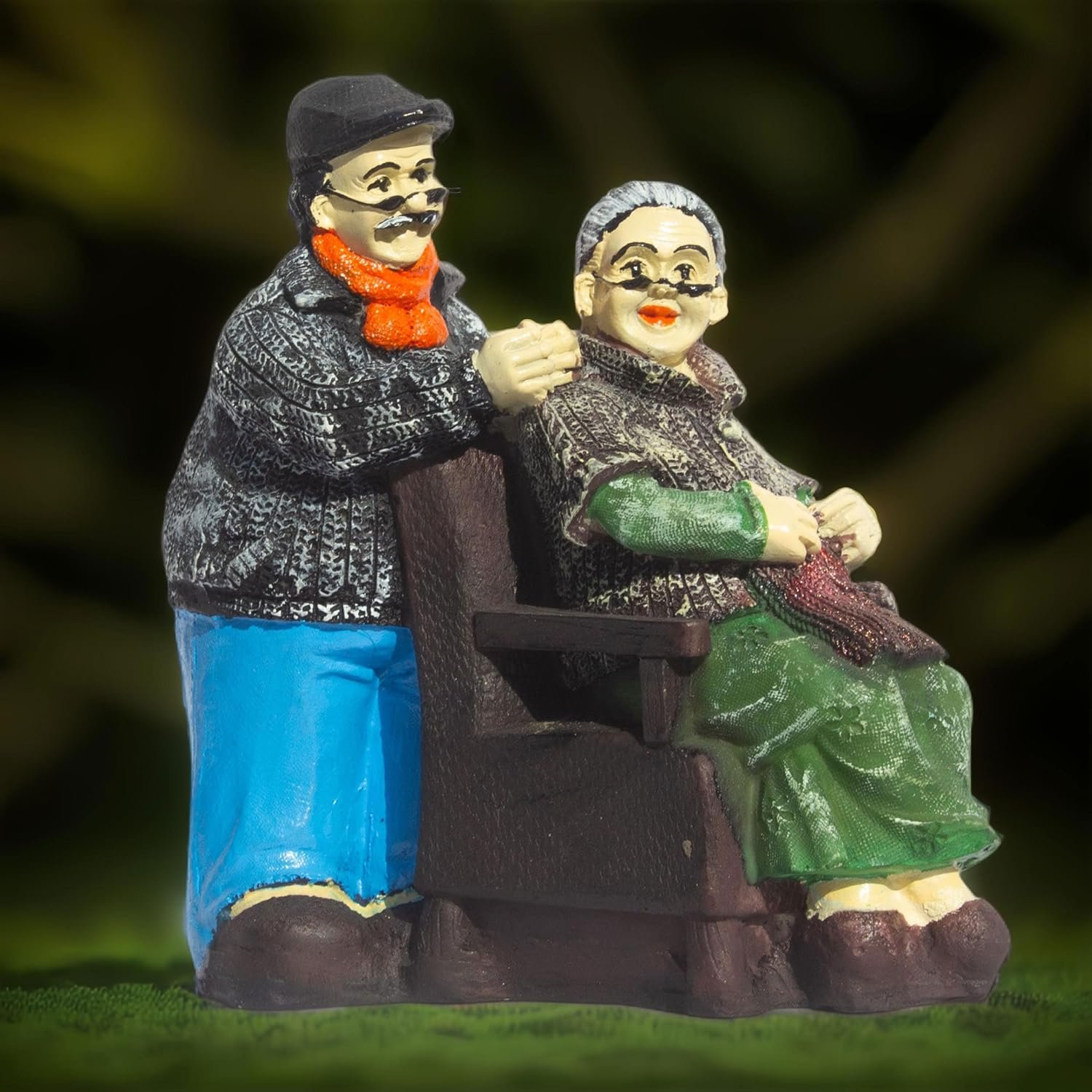 Enduring Companionship Polyresin Elderly Couple Figurine - Nostalgic Heartwarming Home Decor Showpiece for Living Room, Study Table, Gift (Dada Dadi 1) - Image 2